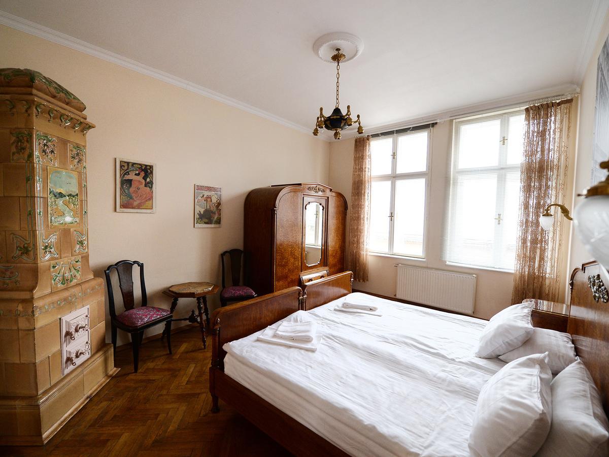 The Historical Family Nest In City Centre Lviv Exterior photo